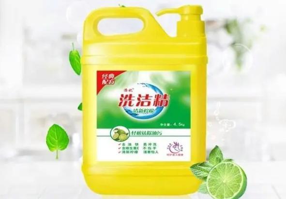 两个洗碗习惯,让全家人患癌率翻倍 其实很多人都爱这样洗
